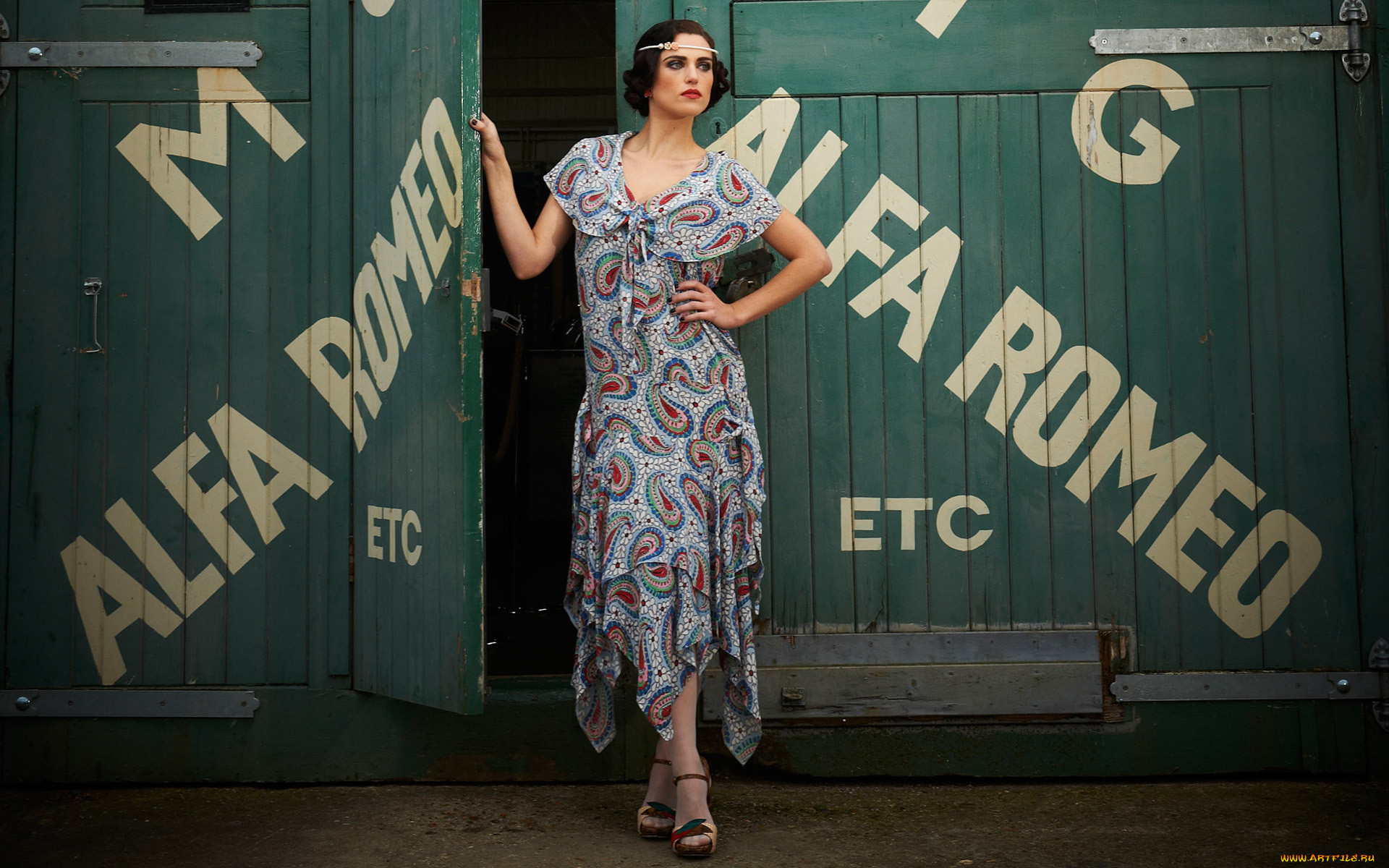 Katie McGrath, 